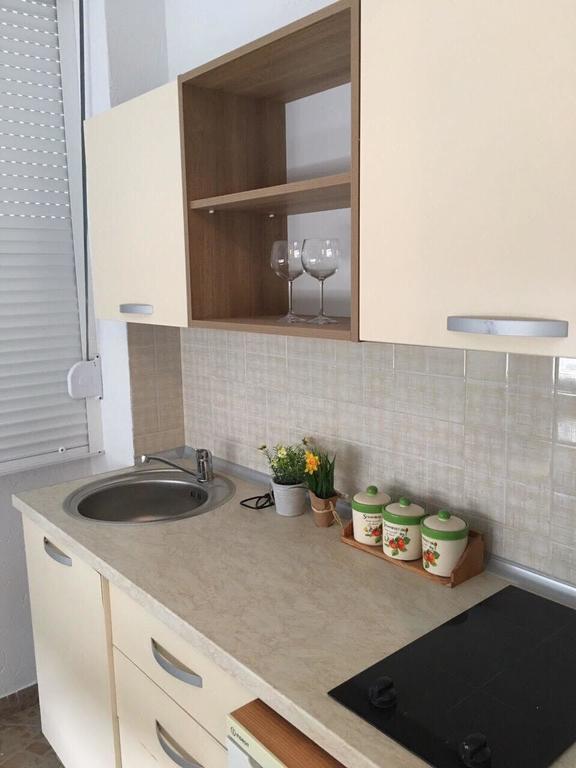 Apartment Sim *